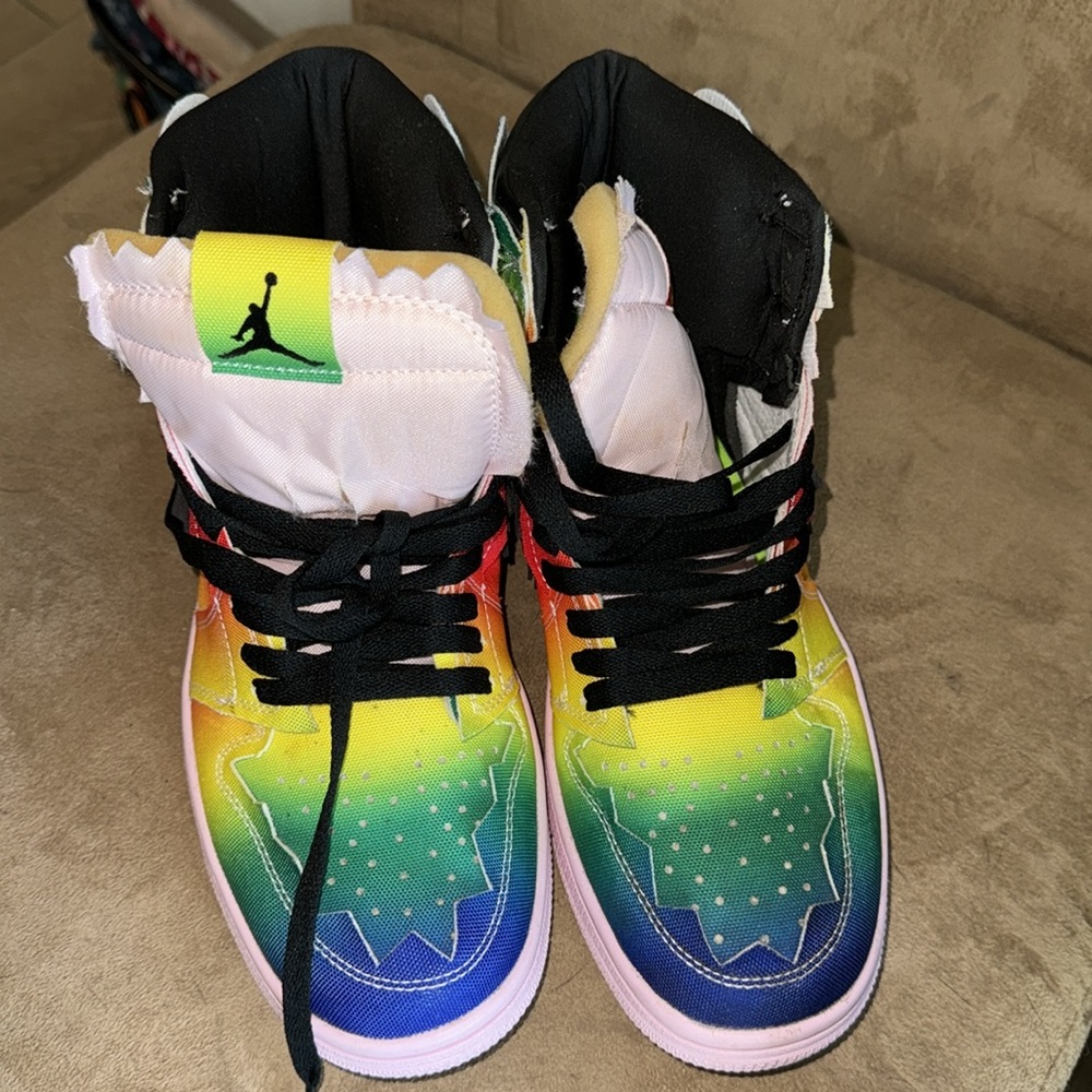 Jordan 1 Retro High Balvin sneakers - Picture 2 of 4